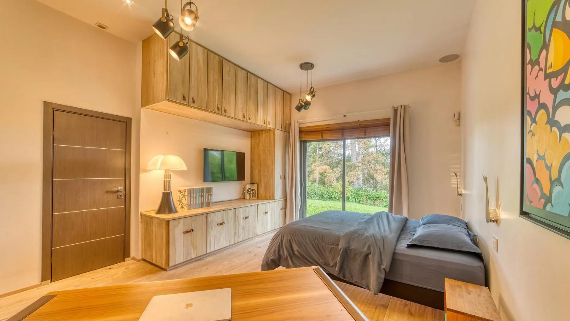 Holiday home L'Avedis - Magnifique Maison De Luxe Avec Piscine Montanay